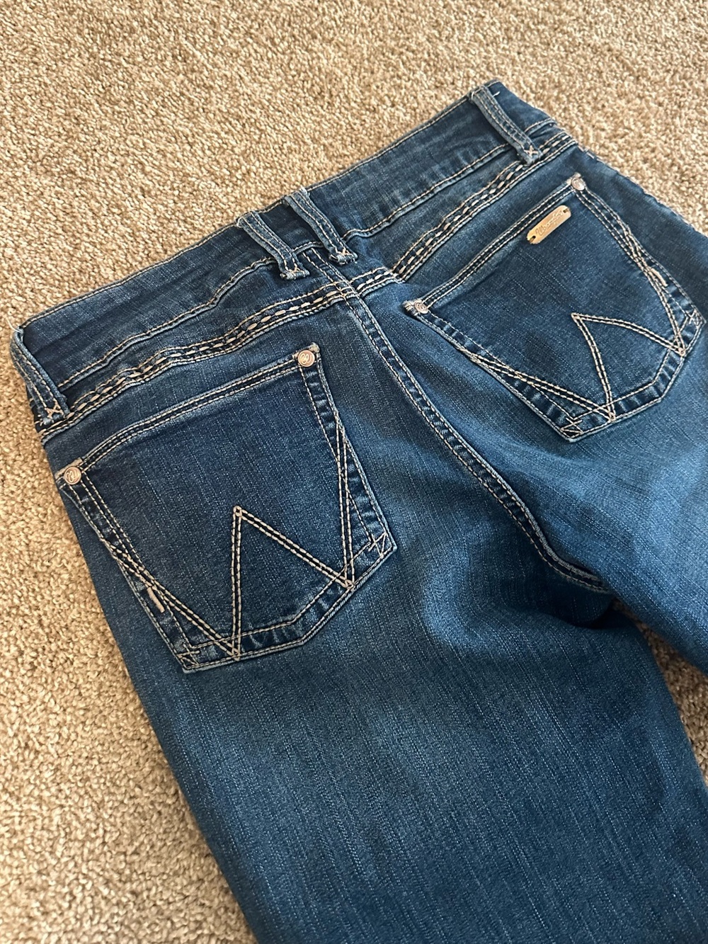 Wrangler Women's Blue boot cut Jeans with Contrast Stitching